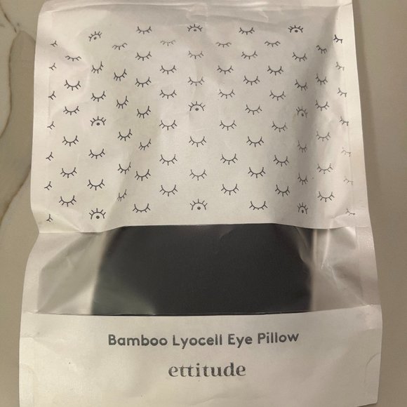 Ettitude Accessories - NWT Grey Ettitude Bamboo Lyocell Eye Pillow